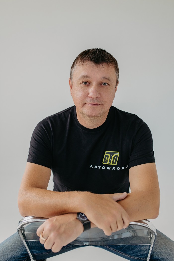 Автоинструктор Баранов Валерий Витальевич
