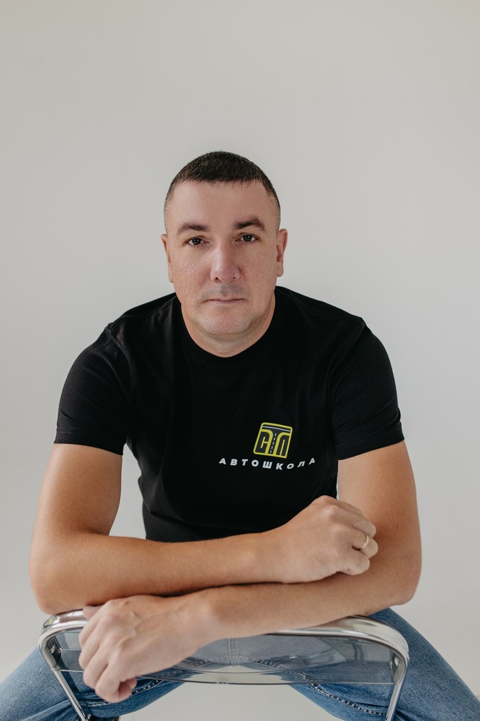 Автоинструктор Рогачёв Игорь Николаевич